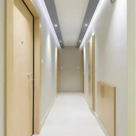 Apartment Caravanserai Studio 8 *
